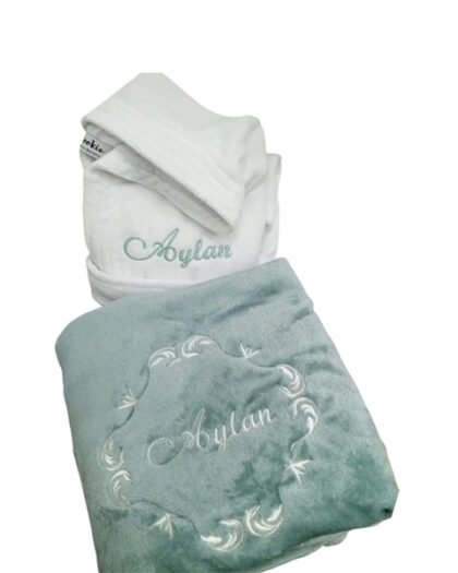 Pack couverture + peignoir de bain
